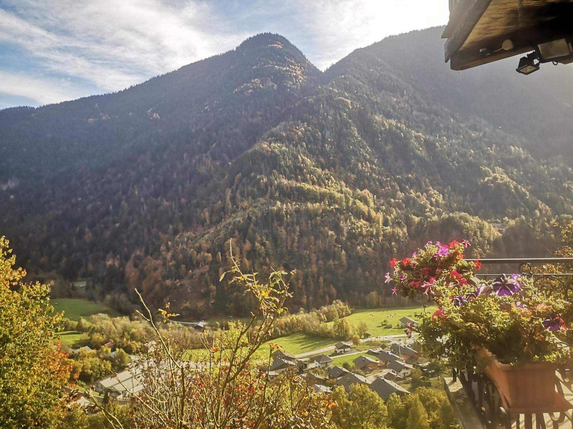 Savoie, Simple Mais Confortable Villard-sur-Doron Екстериор снимка